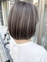 アンベル(ANBEL)&nbsp;レイヤーカット髪質改善ダブルカラーブリーチ西宮ハイライト