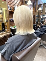 ヘアースペース エートゥーゼット(HairSpace AtoZ)&nbsp;抜きっぱなしブロンド/ブロンド/ブリーチ/ダブルカラー