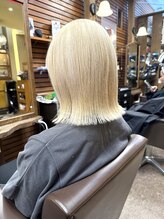 ヘアースペース エートゥーゼット(HairSpace AtoZ)&nbsp;抜きっぱなしブロンド/ブロンド/ブリーチ/ダブルカラー