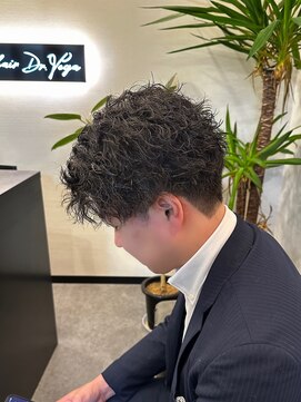 ヘアドクターベガ(hair Dr.VEGA) ツイストスパイラルパーマ