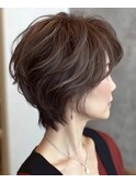ミセスショート×白髪ぼかしカラー３０代４０代５０代６０代