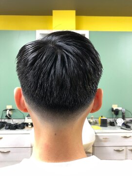 フリーダム 新百合ヶ丘店(FREEDOM) メンズカット/フェードカット/バーバー[men's/新百合ヶ丘]