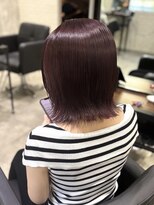 ジーナ 吉塚(Zina)&nbsp;【吉塚】チェリーレッド×ぱつっとボイス