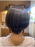 ショートボブ
