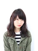 黒髪セミウェットミディアムロング