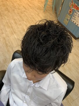 バーバーズ ミックスアップ(BARBERs MiXXUP) ハイスパイラルパーマ