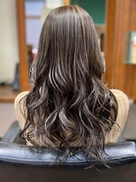 タリ(Hair Design TALI) ベージュハイライト