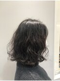 低温デジタルパーマで作る立体感ウェーブヘア