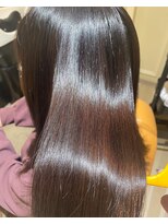 トゥーリ 筑紫野店(tuuli)&nbsp;tuuli 筑紫野★★Aujuaトリートメント　RIO