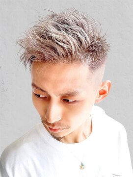 ディーバ 池袋東口(D.I.E.V.A) 10代20代30代モテ髪メンズ束感ベリーショートホワイトベージュ