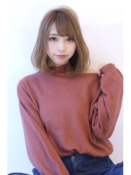 オーロ(ORO) 20代30代40代50代前髪ありロングボブミルクティーベージュ