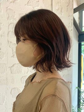 エム(EM) レッドブラウン/秋カラー/ワンカールショート/髪質改善/下北沢