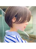 暖色カラー×束感ショート×小顔矯正立体カット