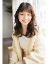 マグノリア オモテサンドウ(MAGNOLiA Omotesando)&nbsp;重軽質感が可愛い愛されロング・・・HINATA