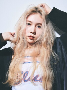 キラ 原宿(KILLA) ダブルカラーヘルシースタイルふんわりカールハイトーン韓国原宿