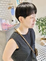 ミー(me.)&nbsp;黒髪　マッシュショート