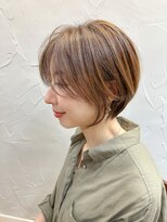 エゴイスト(EGOIS&)&nbsp;魅せるグレイヘア×大人美人ショート