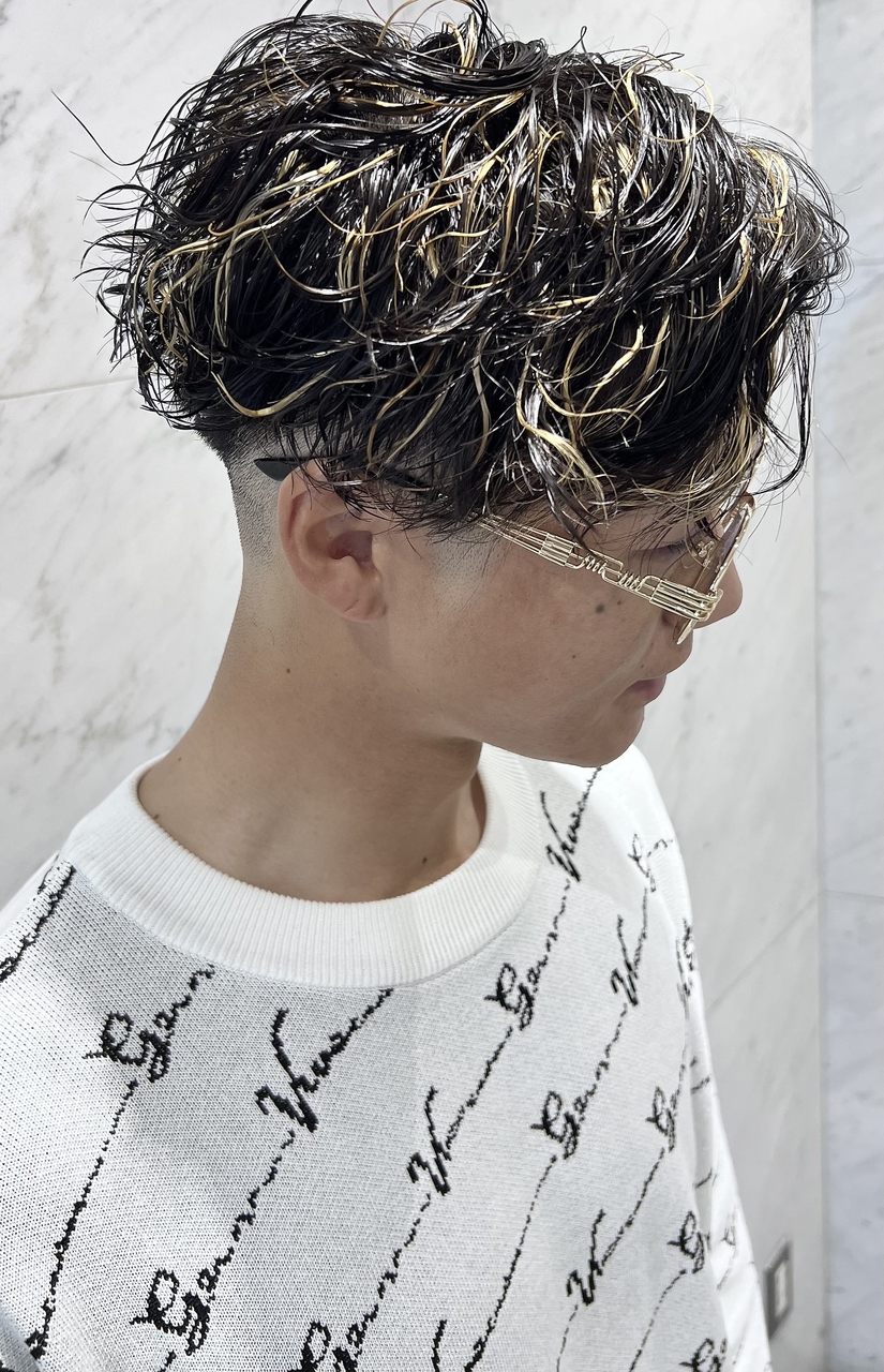 ベイ リコルド アトリ 名古屋名駅店(Bei Licoldo.Atole) フェードスタイル　束間王道スパイラルパーマ、メッシュパーマ