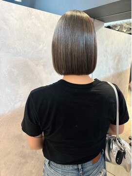 アルク 西梅田(arc.) 【arc.】ぱつっとボブ☆