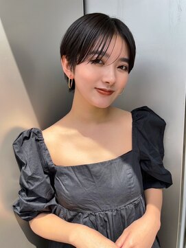 エル 北千住(elu) バブみレイヤー_メルティカラーフェミニンショート似合うカット