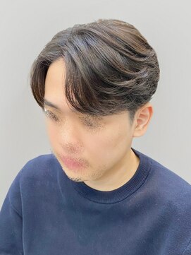 ビッケメンズヘア(Vicke Men's hair) フェザーパーマセンターパートダウンパーマニュアンスパーマ韓国