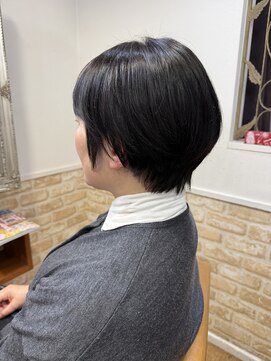 カミケン 黒岩店　kamiken・ 大人の美しるエットショートヘア【カミケン黒岩店】