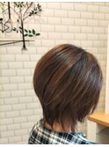 ショートレイヤー、ハイライトカラー