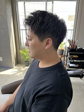 タタ(tata) 王道メンズショート