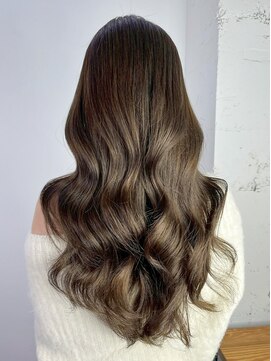 シオン(shion) ロング顔周りレイヤー韓国ヘアおくれ毛_ba554842