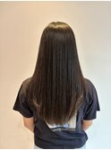 上品なツヤ感ストレート