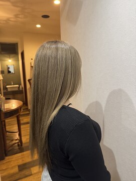 アレッタヘアーサロン(ALETTA HAIR SALON) ブロンドミルクティー