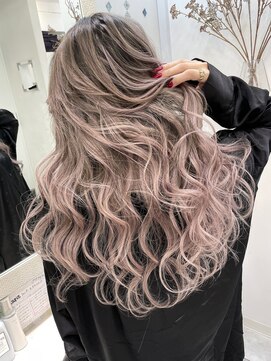 ラピス 池袋(Lapis) 【Lapis／池袋】ホワイトピンクベージュ