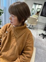 レヴリー(reverie)&nbsp;白髪改善白髪ぼかしハイライトカラーショートボブ40代50代