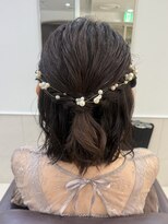 オフ(off)&nbsp;お呼ばれヘア×ハーフアップ|結婚式ヘアセット|ボブアレンジ