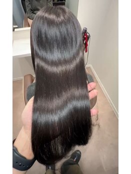 ジルブラン 千葉(JIL BLAN)の写真/縮毛矯正が得意なサロン☆乾かしただけでツヤとまとまりを！[千葉]