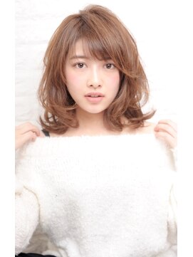 ミッシェル アフロート(michelle afloat) ラウンドCカットで作るひし形フォルム☆