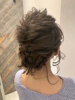 オースティン 錦糸町(AUSTIN)&nbsp;AUSTIN イルミナカラーが際立つ編み込み着付けヘアセット