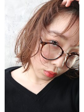 ブリス(VLISS) パーマ風ゆるふわボブ