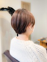 ネイヴィル オモテサンドウ(navile omotesando) 【yuka】シンプルショート