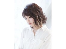 エンブレイス(hair&nail embrace)