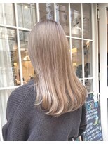ネオリーブアイム 横浜西口店(Neolive aim)&nbsp;ブリーチ2回でつくるハイトーンカラー【横浜】