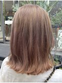 ○ブロンドベージュ・くびれミディアム○