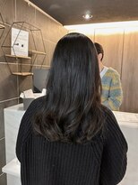 クーラ(Cura) 【Cura原宿】ワンカール毛先のコテ巻き風パーマ・ダークブラウン