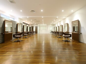 CUT HOUSE Amica　シーモール店