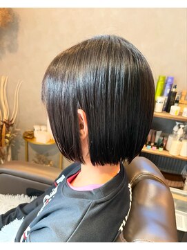 アニュー(anew) 小学生カット