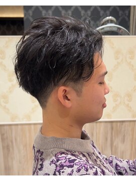 ルクールヘアアンドビューティー 燕三条店 フェザーショート