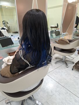 プールドゥマン 屯田(POUR DEMAIN) インナーカラー