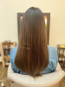 ステム トウキョウ(stem TOKYO)の写真/大人女性から支持される上質サロン。髪のお悩みに寄り添い、丁寧なカウンセリングで理想を叶えます。