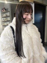 ランド(LAND)&nbsp;前髪あり　フェイスレイヤー　重めロング　アッシュブラウン