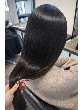 コラソン(corazon) 縮毛矯正+似合わせカット